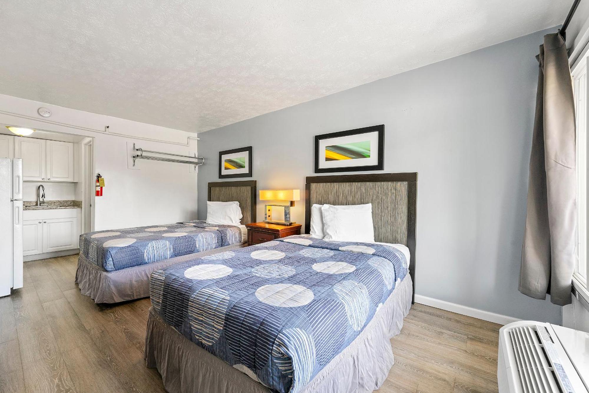 Budgetel Inn And Suites Lodge West Eksteriør billede