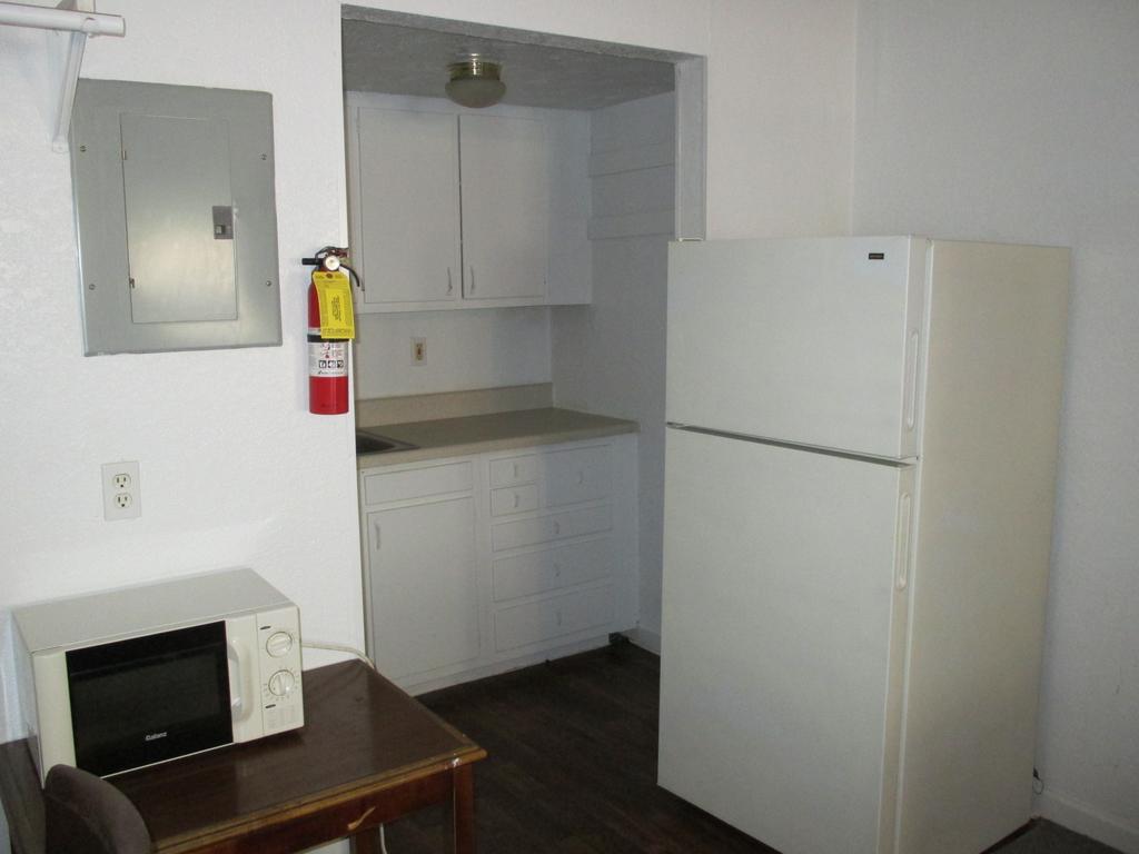 Budgetel Inn And Suites Lodge West Værelse billede